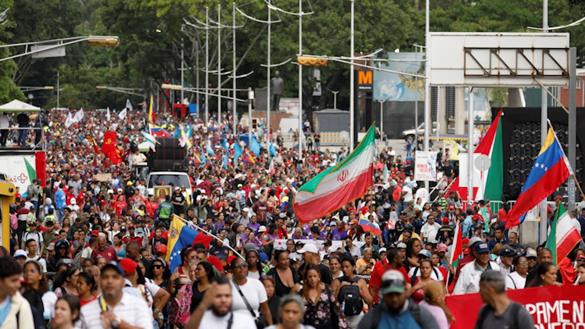 Dadka Reer Venezuela oo Taageero u Muujiyay Dowladda Iran.